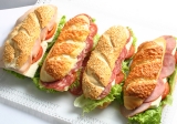 LANCHES